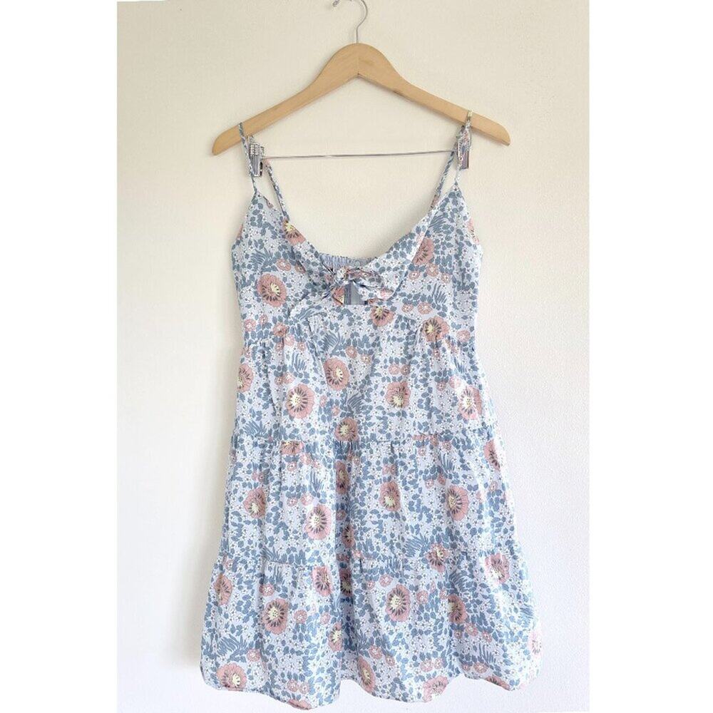 Moodie Floral Tie Front Cutout Tiered Cami Sundress Light Blue Pink Size Medium